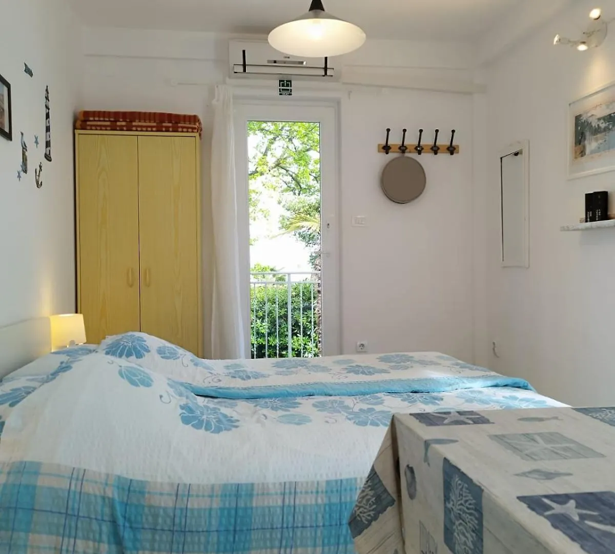 Apartments Garden Opatija 0*,