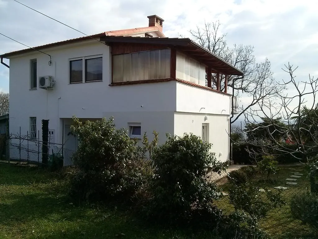 Apartments Garden Opatija 0*,